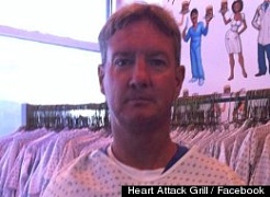 Представитель закусочной «Сердечный приступ» умер от сердечного приступа
